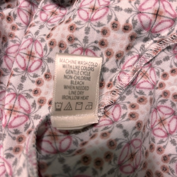 Max Studio NWT geometric faux wrap blouson sleeveless shirt tail top womens sz L - Picture 6 of 7